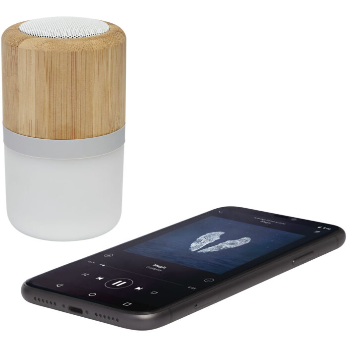 Haut-parleur Bluetooth® Aurea en bambou avec lumière – Image 7